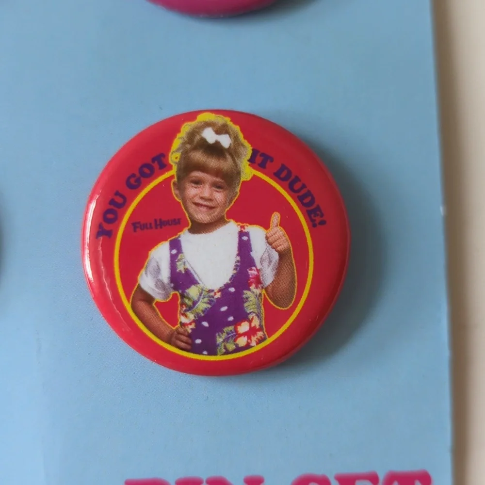 Full House Pin Set - Picture 4 of 5